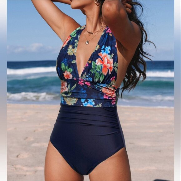 NWT Cupshe Boho Navy Blue Floral Halter Tummy Control‎ One-Piece Size Medium - Picture 2 of 9